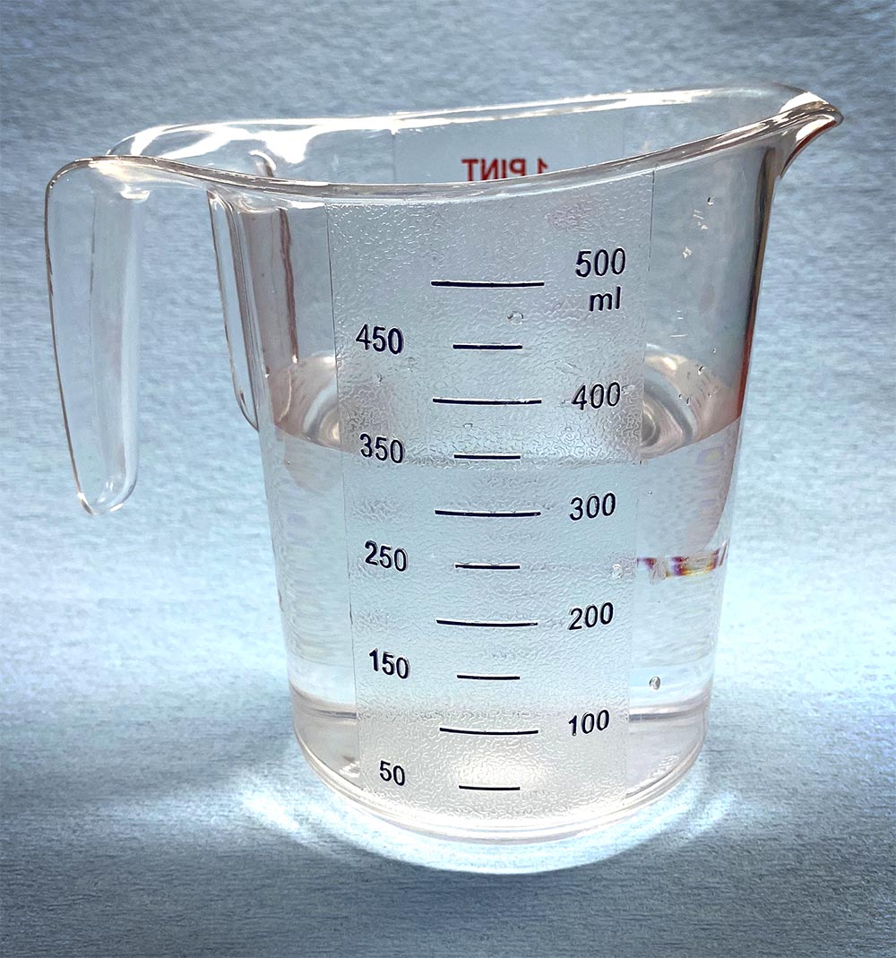 http://chembook.org/pics/measuring-cup-metric.jpg